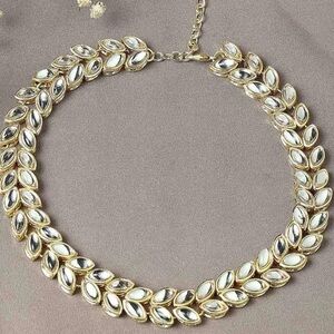 Elegant Gold  Leaf Necklace